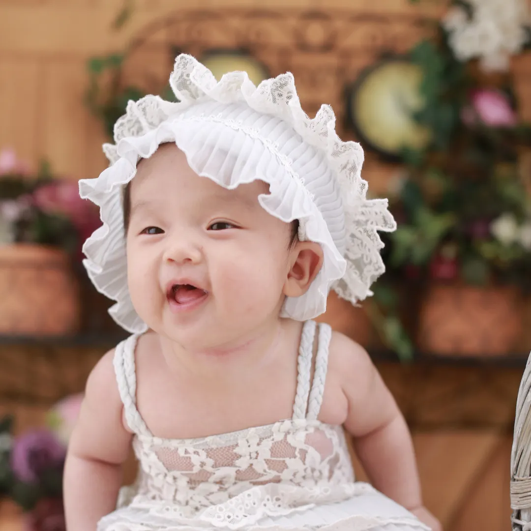 baby-girl-10.webp